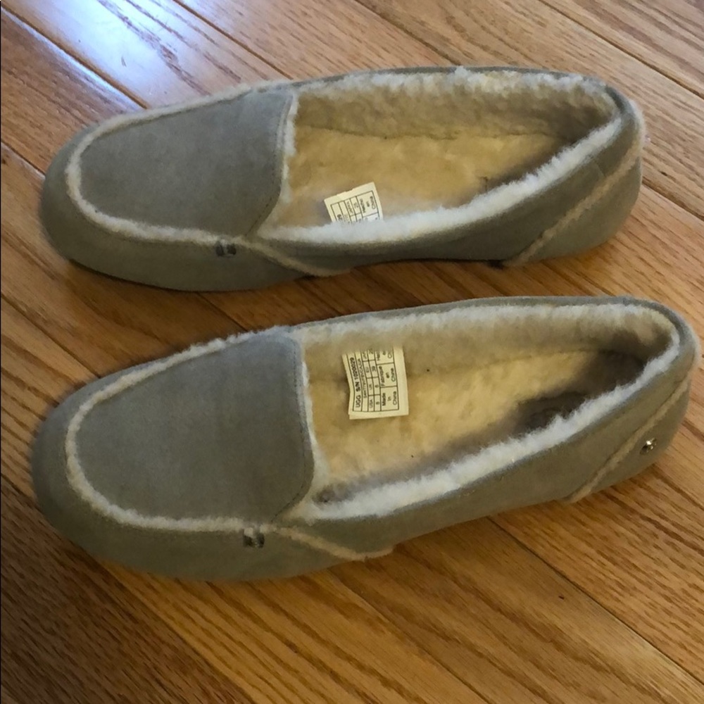 UGH Hailey Loafer size 8